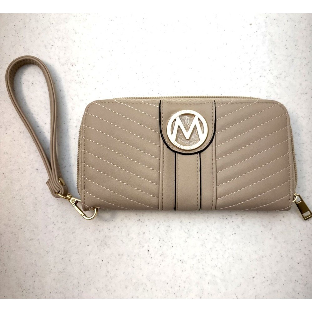 MKF by MIA K FARROW Large Zip Around 4x8. Wristlet /Wallet Cream